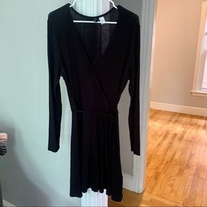 Black H&M sz 14 wrap dress